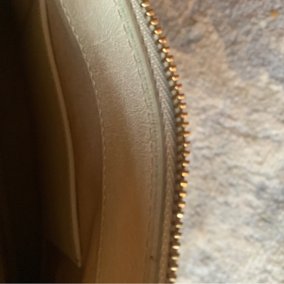 Chloe cream purse - good condition! - Picture 9 of 9